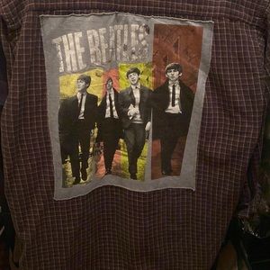 ✨one of a kind plaid beatle shirt